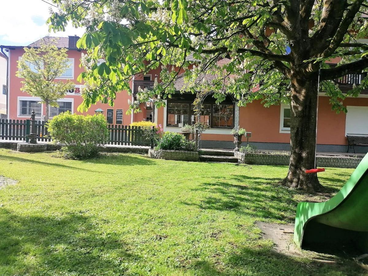 Gasthof Thuenauer Offenhausen Bagian luar foto